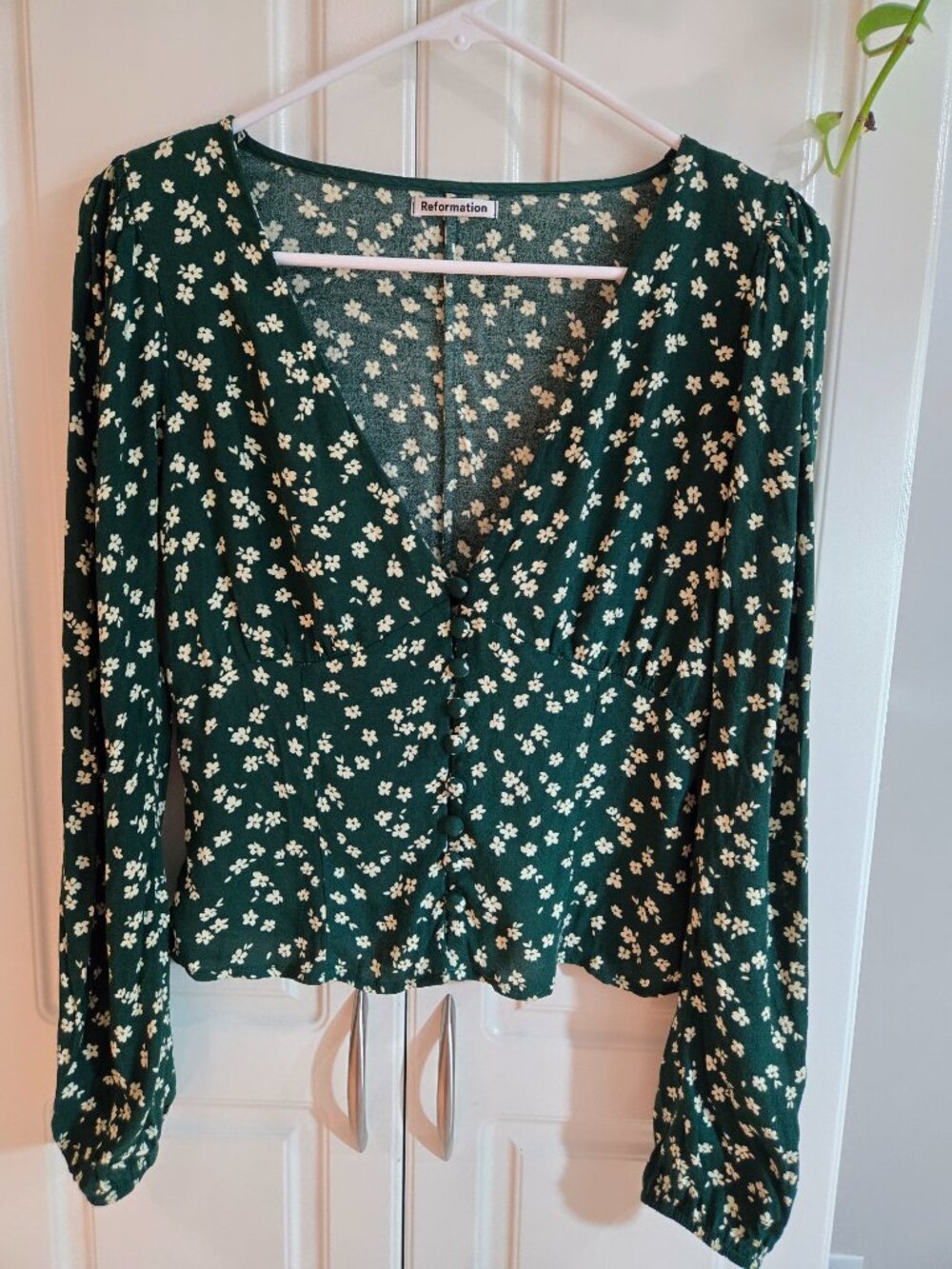 Reformation Nell Top in green floral print size Medium